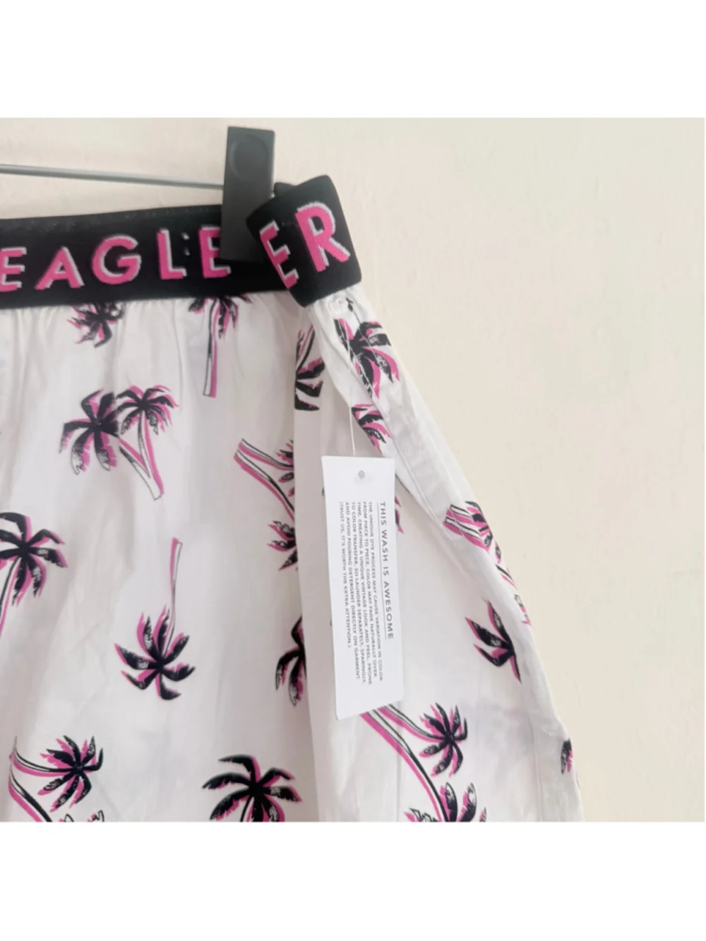 Men's American Eagle Palm Tree Print Boxers XXL White Pink NWT